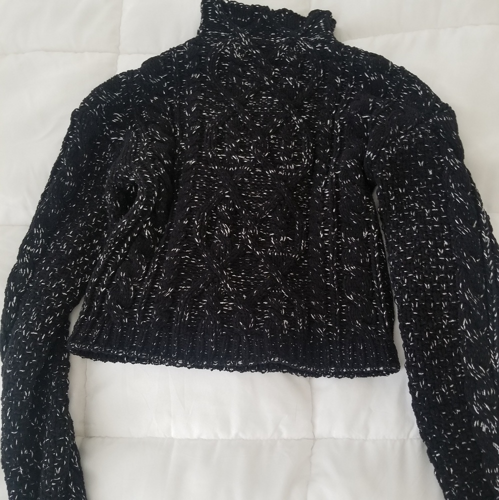 Bebe sweater